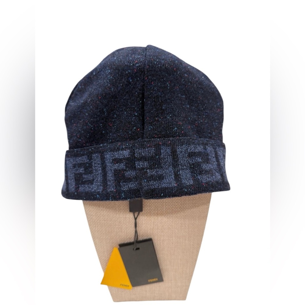 Fendi beanie/cap/hat NEW unisex